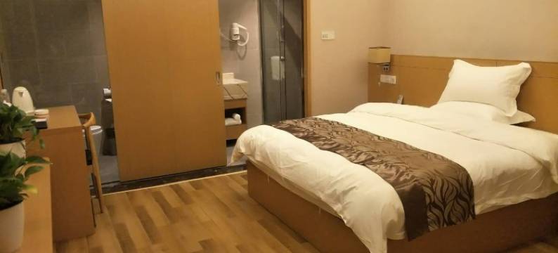 蓝湖水景汇酒店(淮北站店)图片