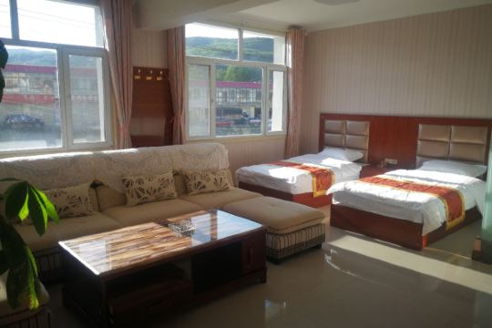 选择房间装修:2018互助华胜商旅宾馆,位于互助县威远镇三中附近,配备