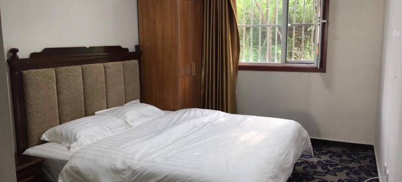 易县易湖山庄酒店图片