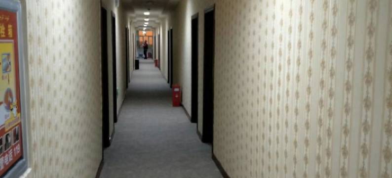 巴里坤安隆宾馆图片