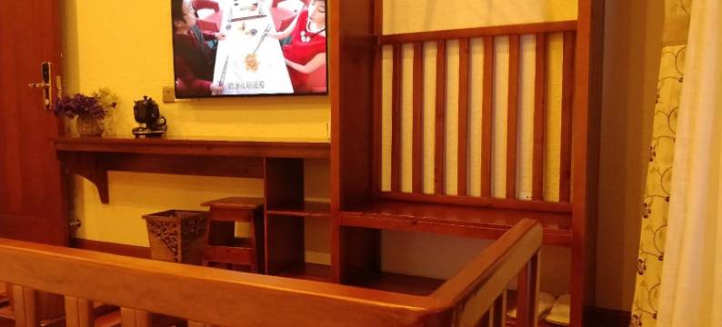 会泽月半湾轻奢酒店图片