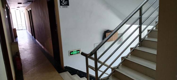 贡嘎空港壹号商务酒店图片