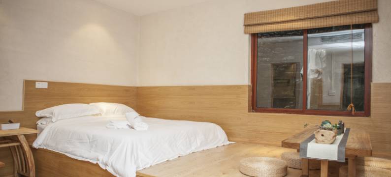 杭州坞里屋外民宿图片