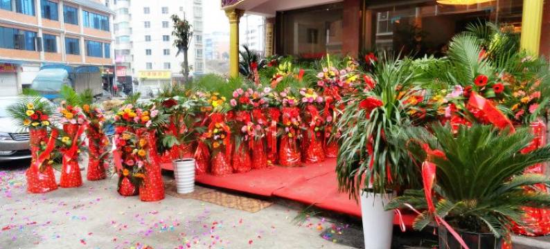 镇雄云鼎阁商务宾馆图片