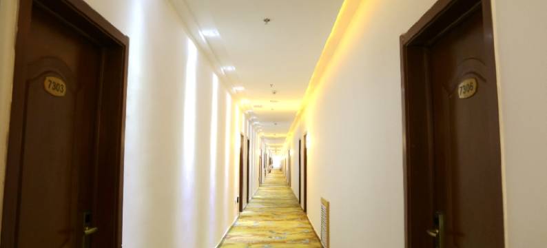 万家港湾连锁酒店(石家庄体育北大街保利广场店)图片