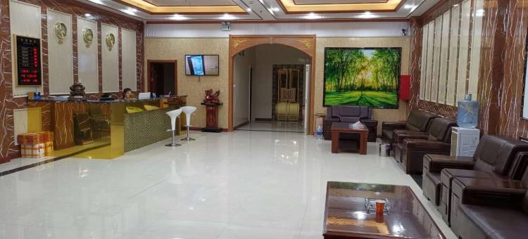 右玉青逸酒店图片