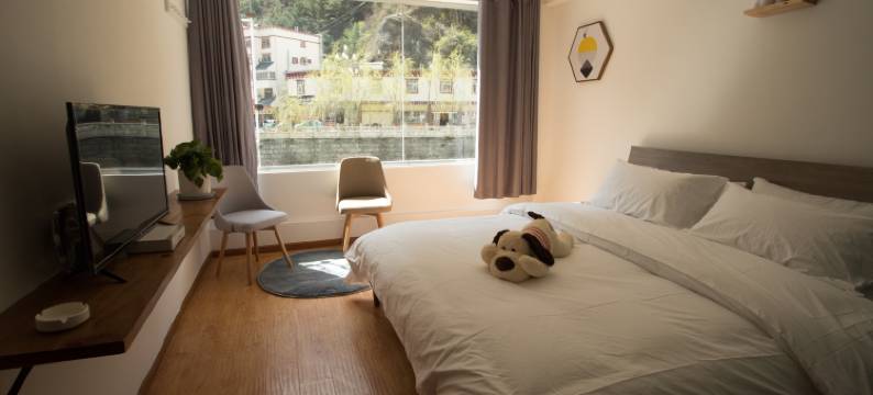 康定初见民宿图片