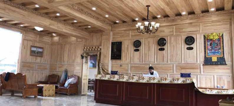 碌曲隆日文化酒店图片