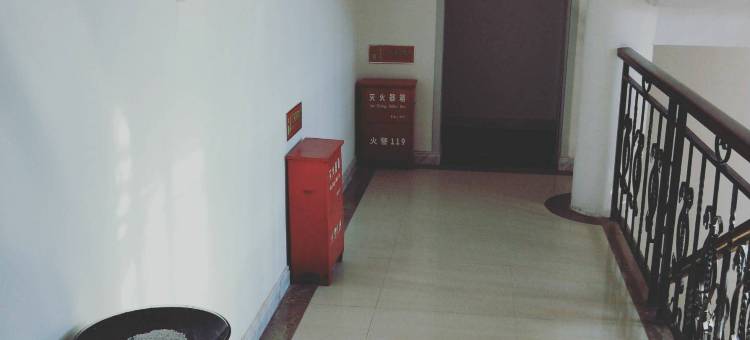 喀纳斯鸿瑞山庄(贾登峪店)图片