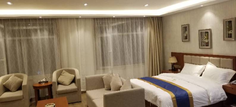 舟曲杰豪假日酒店图片