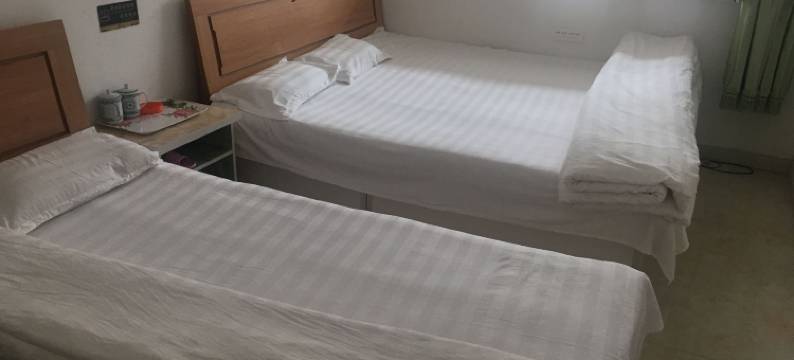 阿尔山春之迎旅店图片