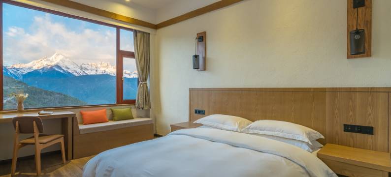 德钦雪龙·梅里逸居酒店图片