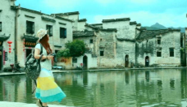 安徽黄山+宏村3日2晚跟团游(4钻)·春节提前购·赠1480元/桌徽州年夜饭·仅2·11一班 上限16人『含景点门票+往返景交+1对1管家服务+免费接送站+儿童享亲子礼遇』1晚夜宿黄山山顶·推门即赏冬雪+1晚宿市区商圈·自行吃喝玩乐