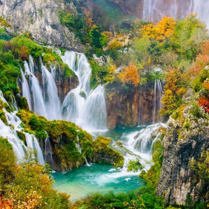 克罗地亚+斯洛文尼亚+北马其顿共和国+阿尔巴尼亚+保加利亚+罗马尼亚+波黑+黑山+塞尔维亚18日16晚跟团游