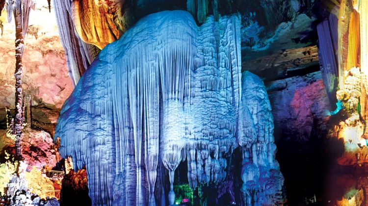2D1N · Group Tours ·  'Only for International Tourist' Guilin + Yangshuo Li River & Yulong River: Where Majestic Karst Meets Idyllic Countryside