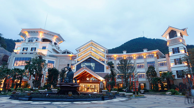 梅州客天下国际大酒店 梅州客天下景区·猪猪侠酷芽亲子房/超级飞侠