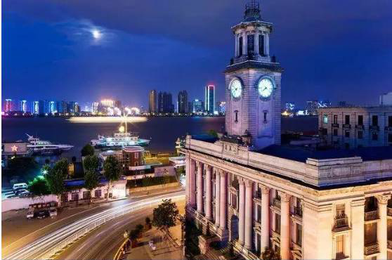 武汉7日夏令营·思维与口才辩论赛,武大深度访