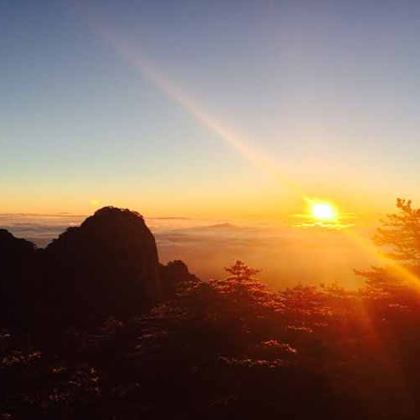 安徽黄山+宏村3日2晚跟团游