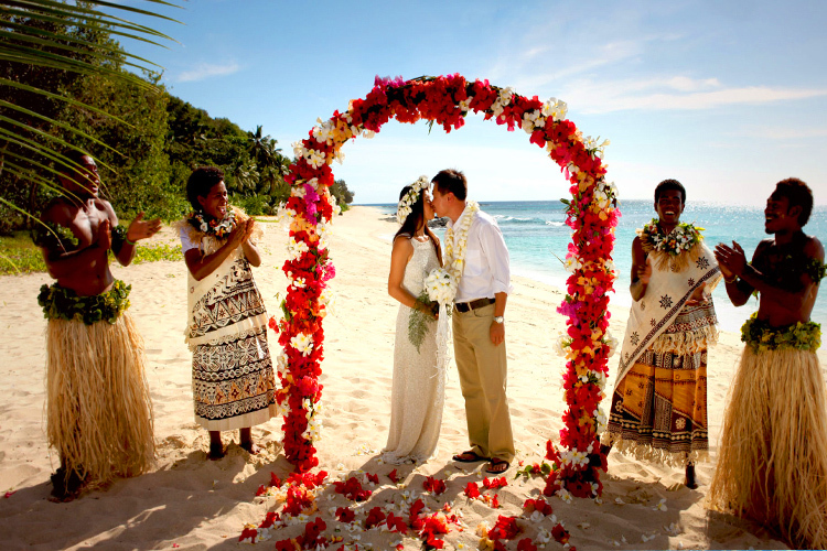 斐济8日6晚自由行·五星喜来登 特色欢迎 接送  蜜月礼包