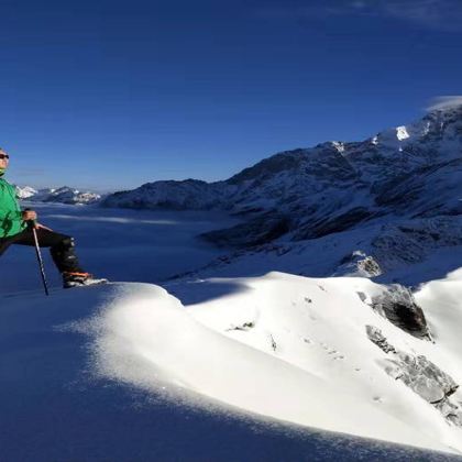 登山·中国四川阿坝藏族羌族自治州四姑娘山大峰大本营3日2晚跟团游