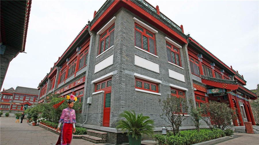 秦皇岛山海假日酒店 天下第一关·入住山海关内特色仿古酒店 亲子逛