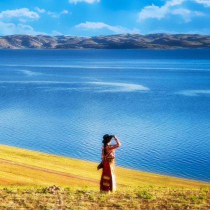 拉萨+日喀则+布达拉宫+大昭寺+羊卓雍错+卡若拉冰川+珠峰大本营+纳木措景区7日6晚拼小团