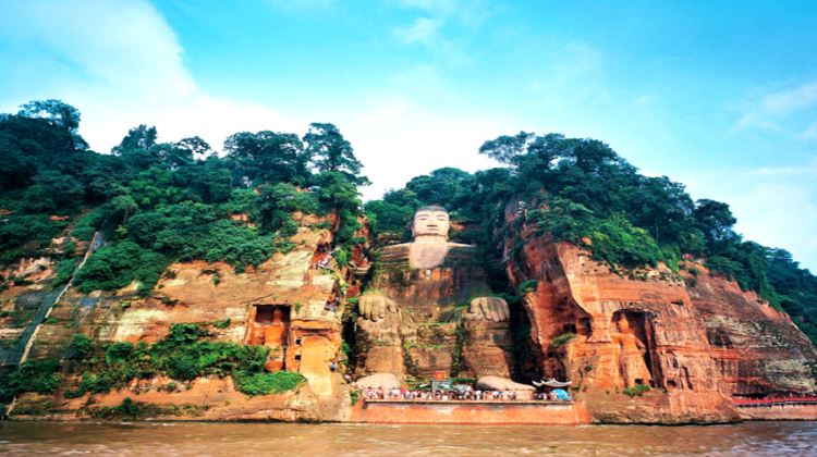 6D5N · Group Tours · Chengdu + Emeishan City + Leshan + Dujiangyan + Mount Qingcheng + Sanxingdui Museum +Professional tour guide accompanies throughout the trip with in-depth commentary.