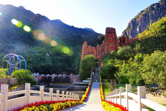 河北野三坡2日1晚跟团游·赠1早1正餐玻璃栈道竹筏漂流无自费无购物