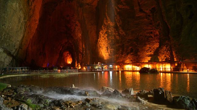 恩施土家族苗族自治州、恩施+6