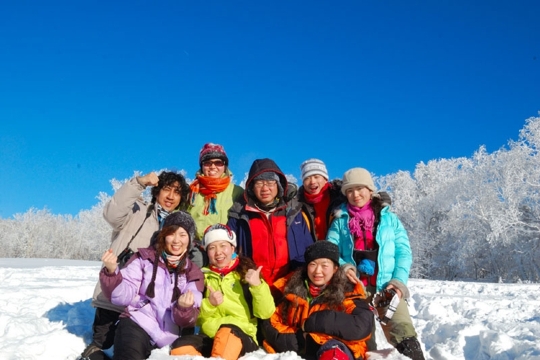 日2晚跟团游· 雪谷 雪乡徒步穿越 户外包饺子 篝火晚会-【携程旅游】