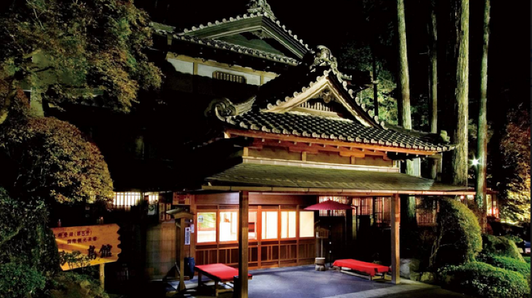 日本名古屋 下吕市 飞驒高山7日自由行 双温泉 名古屋往返1晚下吕 2晚高山 1晚奥飞騨温泉下吕美人汤 奥飞騨眺望北阿尔卑斯山脉的温泉 银色的世界透着纯正日本文化 日本名古屋 下吕市 飞驒高山7日自由行 双温泉 名古屋往返1晚下吕 2晚高山 1晚奥飞騨温泉下吕美人汤 奥飞騨眺望北阿尔卑斯山脉的温泉 银色的世界透着纯正日本文化