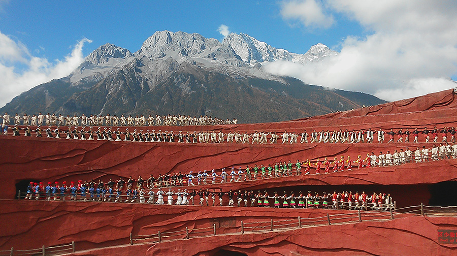 玉龙雪山简介和特点 300a0b0000005784kC03D.jpg