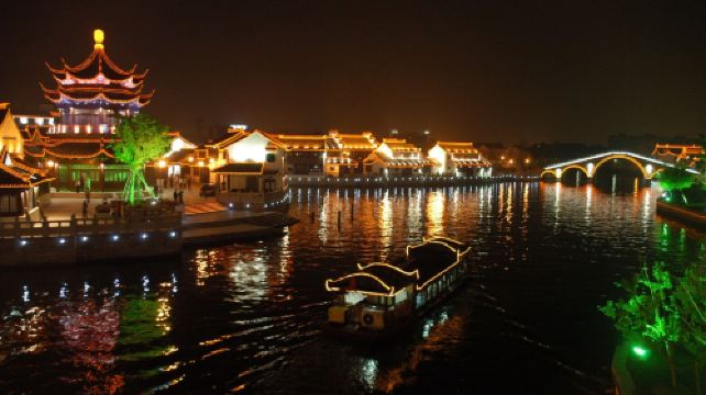 拉萨人均收入_拉萨风景图片(3)