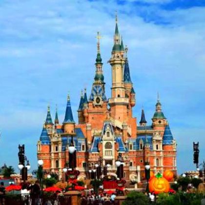 上海迪士尼（Disney）+苏州+乌镇+杭州5日4晚跟团游
