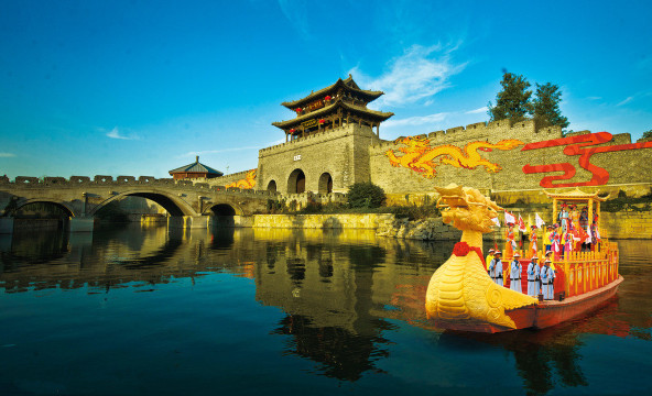 台儿庄 兰陵2日1晚跟团游·古城 纪念馆 兰陵生态园·住古城·赏夜景