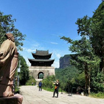 剑门关+阆中古城2日1晚跟团游