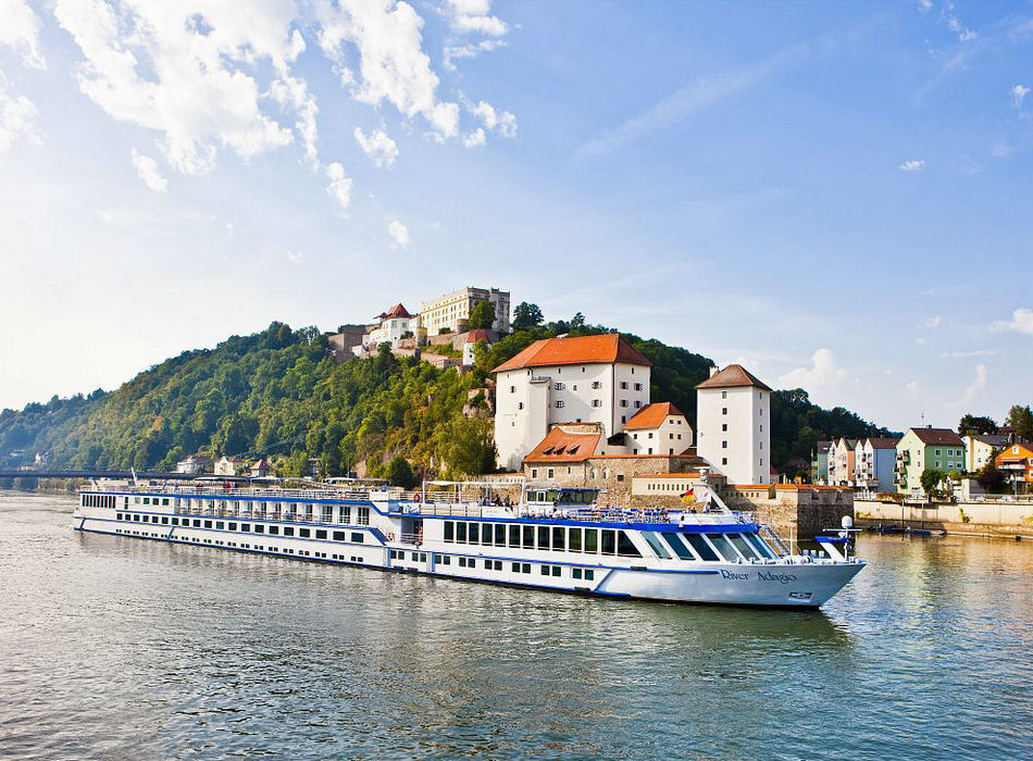 捷克+奥地利+德国11日跟团游·【签证小费全