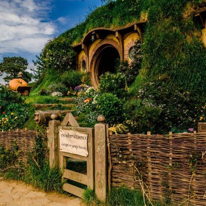 新西兰北岛2日1晚跟团游