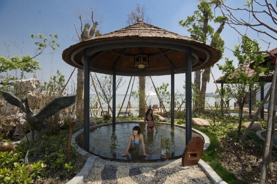 江苏泰州2日跟团游(4钻)·南通狼山  华侨城云海温泉&2成人立减50