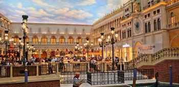 法国+瑞士+意大利+德国11日9晚跟团游·荷兰