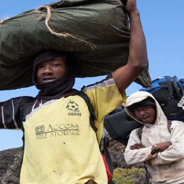 坦桑尼亚乞力马扎罗山国家公园9日8晚跟团游