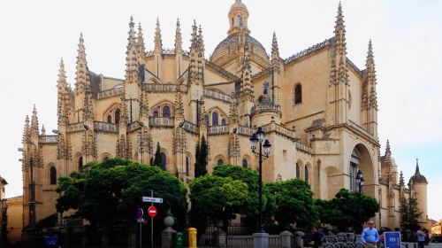 葡萄牙里斯本+西班牙巴塞罗那+马德里11日跟