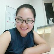 健康可爱的小依依