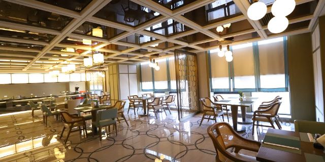 陇西雷迪森维嘉酒店1-3晚 双早 免费停车【下单立减 四星高品质 交通