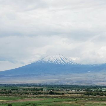 哈萨克斯坦+乌兹别克斯坦+亚美尼亚+阿塞拜疆+格鲁吉亚14日跟团游