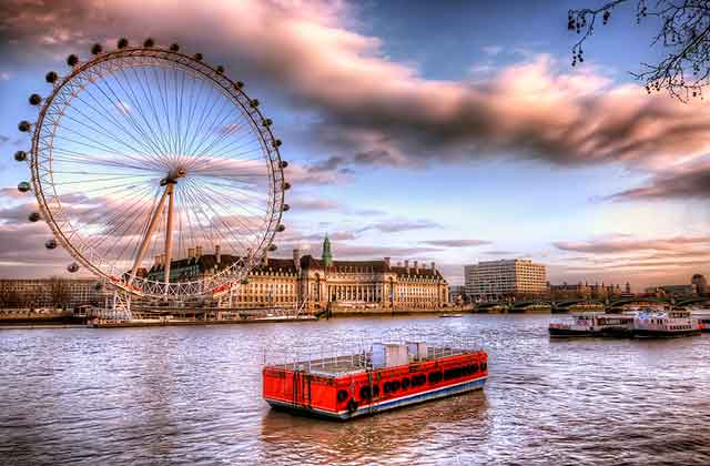 英国伦敦+爱尔兰都柏林13日12晚跟团游·立减