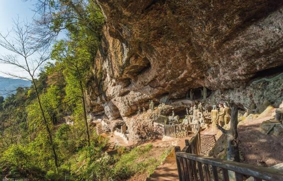 四川成都 峨眉山 都江堰 青城山2日1晚跟团游·赏绝佳美景 品风味美食
