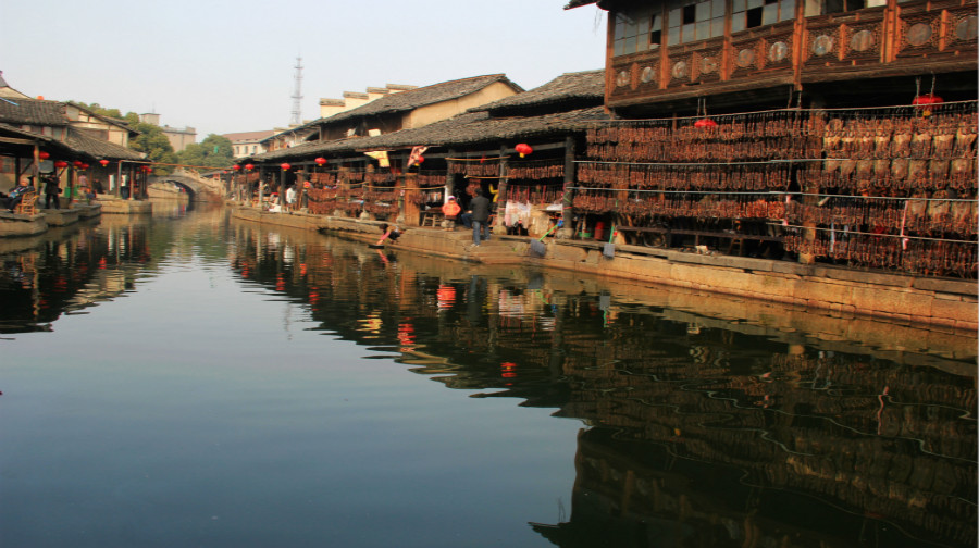 安昌古镇旅游 300i0b0000005cazs190D.jpg