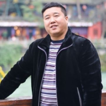 当地向导建哥jg