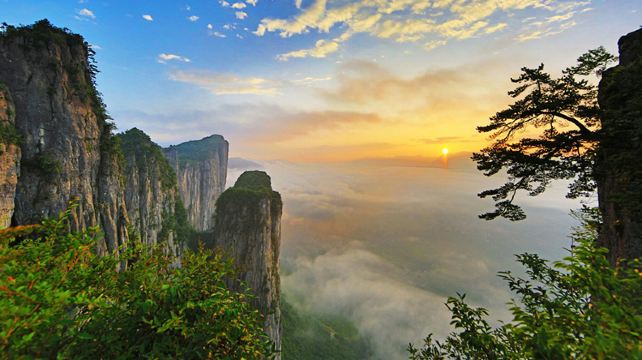 恩施土家族苗族自治州、恩施+7